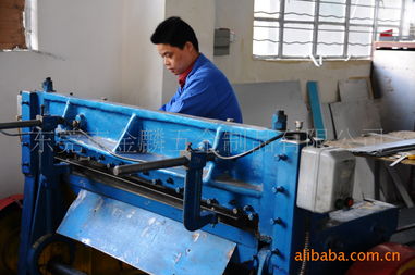 五金沖壓件加工與工控機箱制造 機箱廠家的技術演進與市場機遇